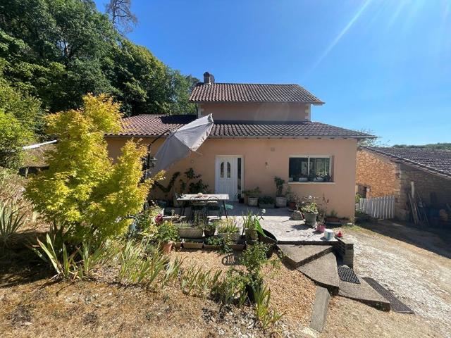 Maison vente à Périgueux, Château-l'evêque