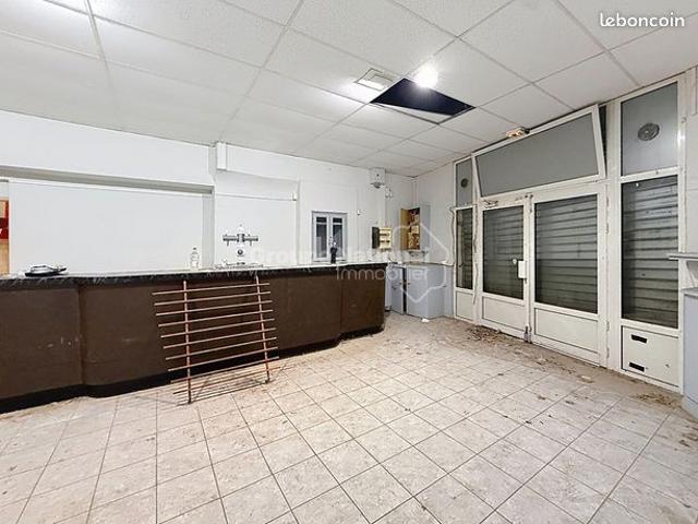 Maison vente à Arles, Cabannes