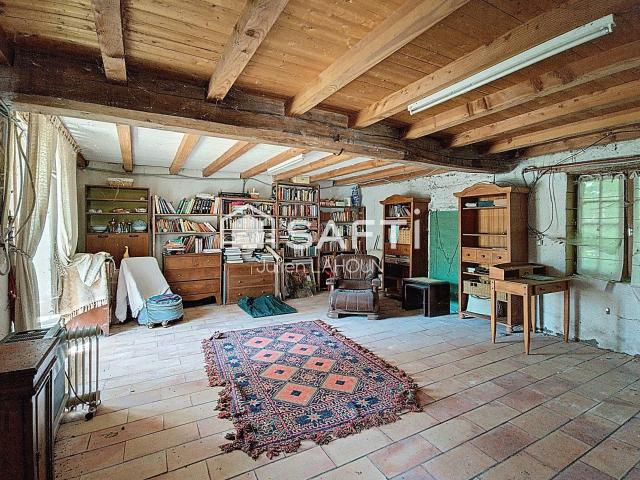 Maison vente à Ars, Les Girards