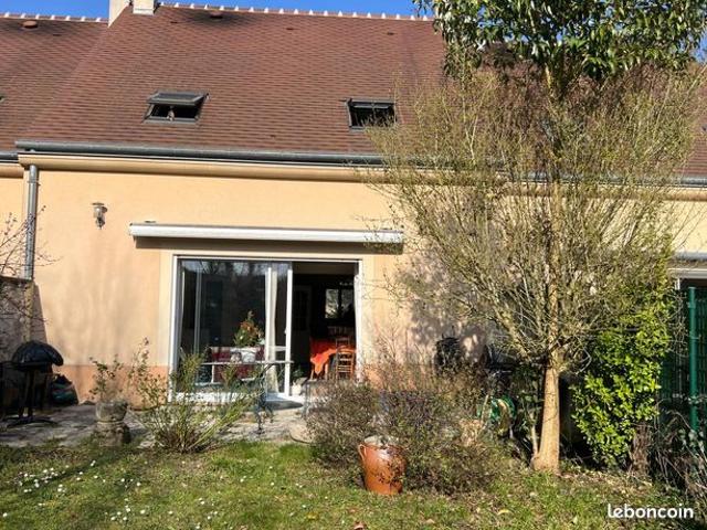 Maison vente à Bourges, Étréchy
