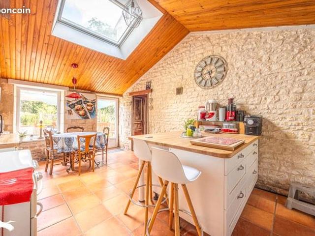 Maison vente à Loches, Chambon
