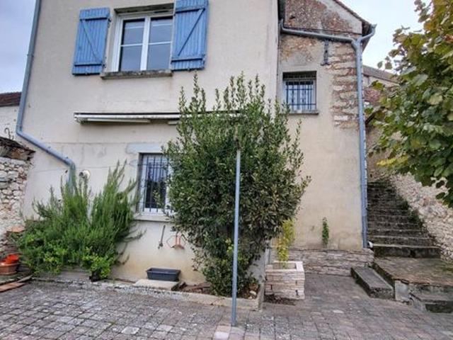 Maison vente à Provins, Saint-loup-de-naud