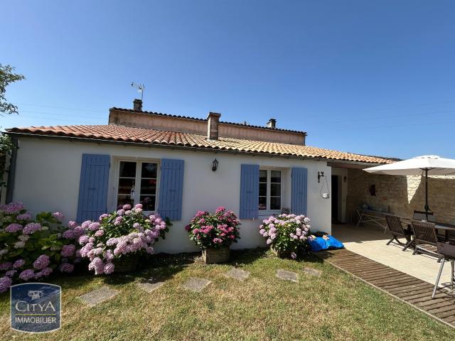 Maison vente à Saintes, Balanzac