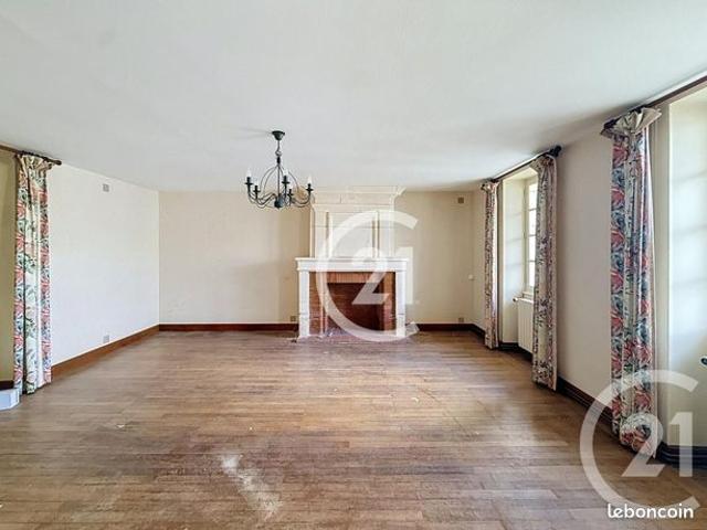 Maison vente à Saint-Même-les-Carrières, Charente