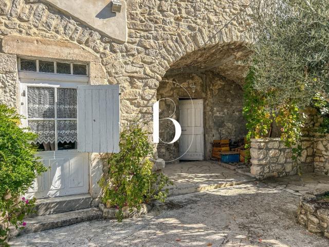 Maison vente à Alès, Barjac