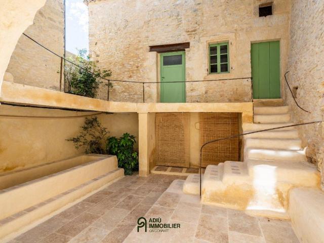 Maison vente à Nîmes, Uzès