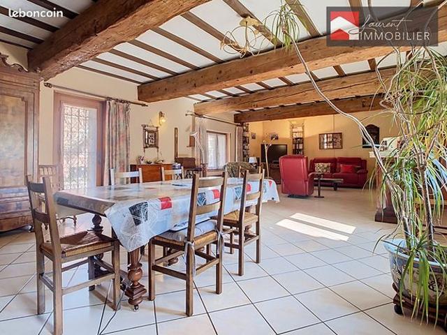 Maison vente à Tournus, Saône-et-Loire