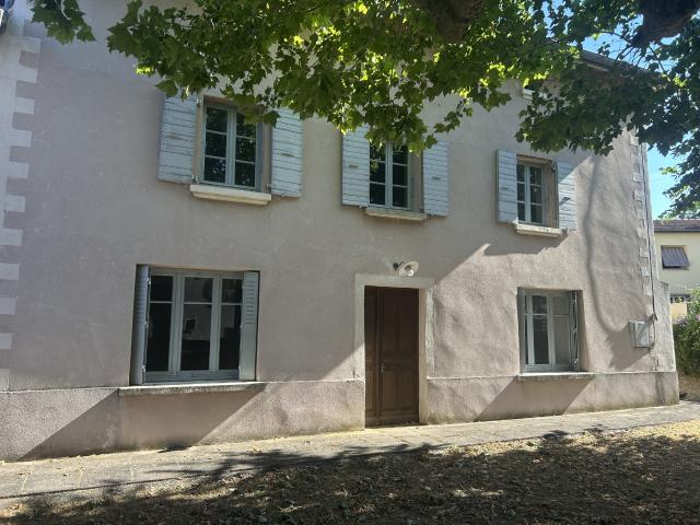 Maison vente à Vienne, Assieu