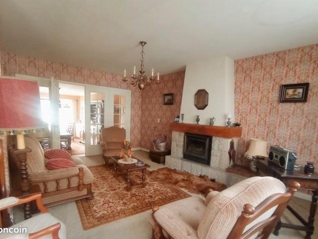 Maison vente à Rochechouart, Saint-junien