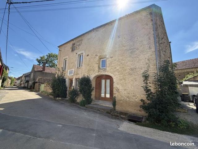 Maison vente à Cosne-Cours-sur-Loire, Saint-père