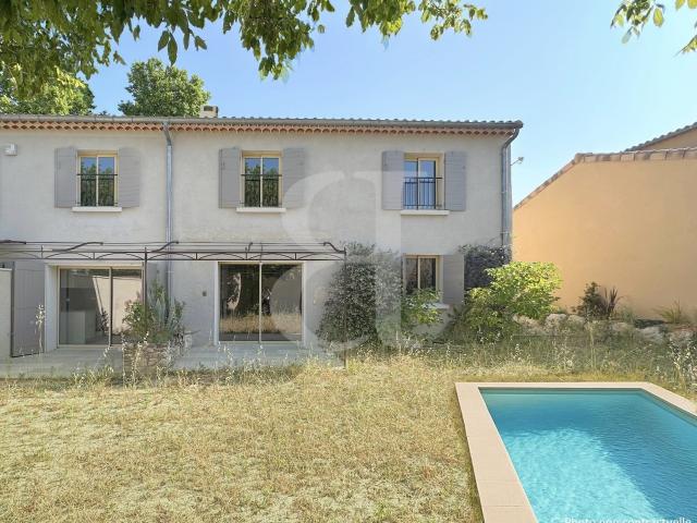 Maison vente à Avignon, Saumane-de-vaucluse