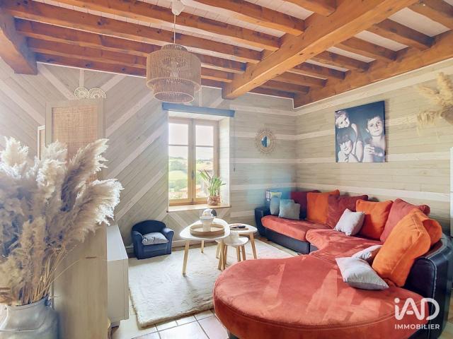 Maison vente à Lamure, Larajasse