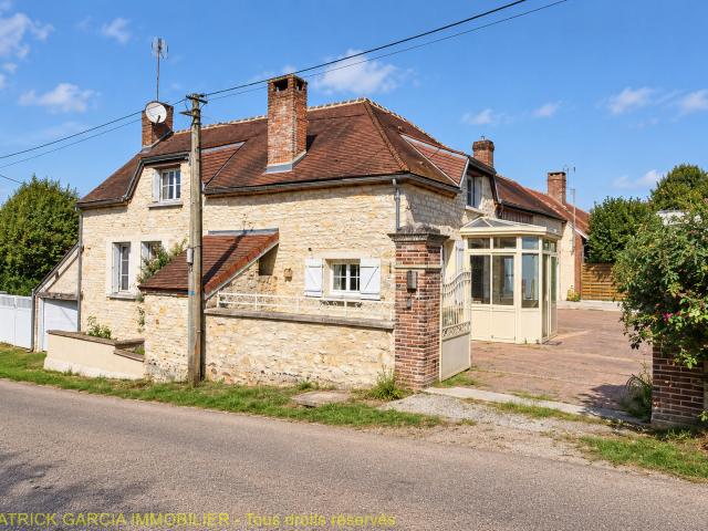 Maison vente à Poilly-sur-Tholon, Yonne