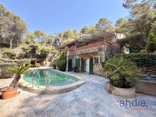 Maison vente à Brignoles, Villecroze