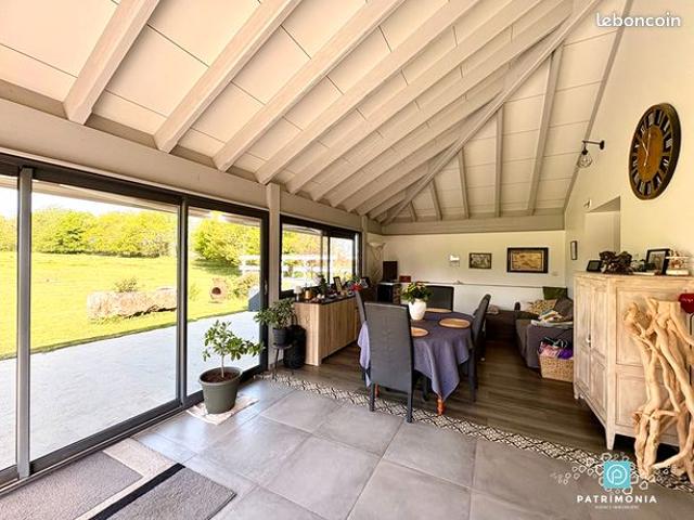 Maison vente à Guingamp, Bretagne