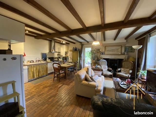 Maison vente à Châtignac, Charente