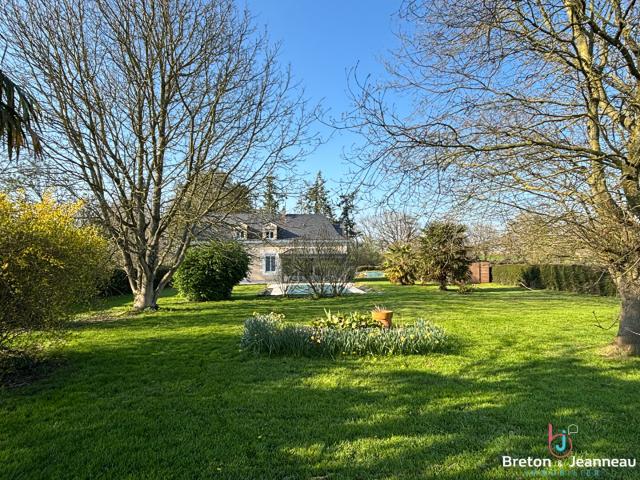 Maison vente à Château-Gontier, Azé