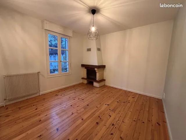 Maison location à Quartier du Hédas, Pau