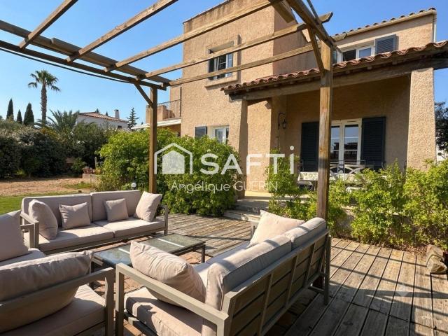 Maison vente à Arrondissement de Toulon, Hyères