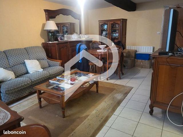 Maison vente à Châtellerault, Moncontour