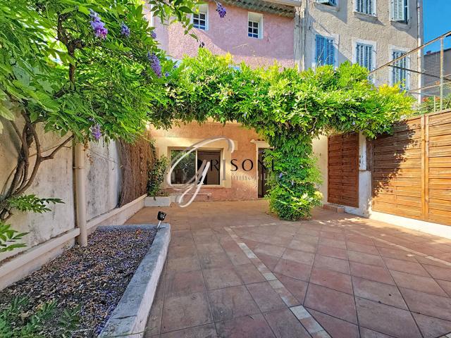 Maison vente à Arrondissement de Toulon, Six-fours-les-plages