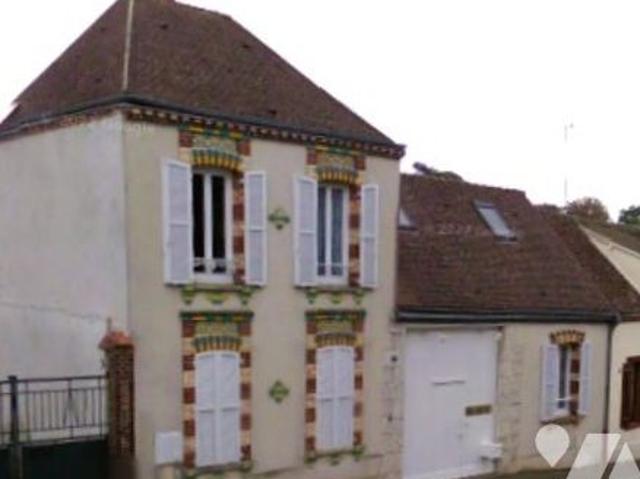 Maison vente à Chartres, Sours