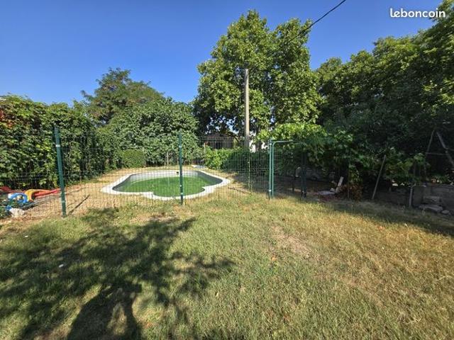 Maison vente à Nîmes, Montagnac