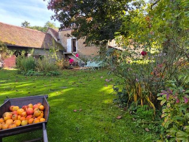 Maison vente à Loches, Le Petit-pressigny