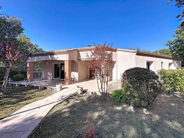 Maison vente à Meque, Montberon