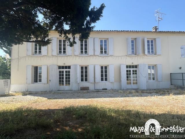 Maison vente à Cognac, Châteaubernard