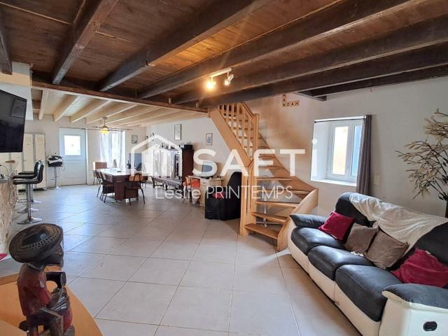 Maison vente à Parthenay, Faye-sur-ardin