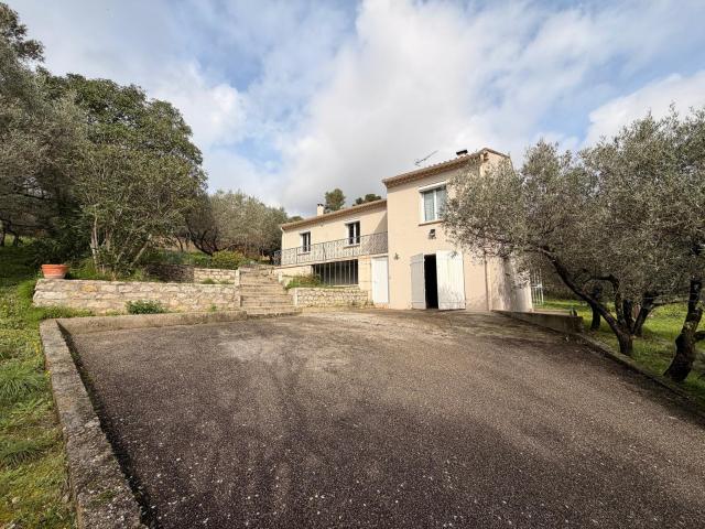 Maison vente à Nîmes
