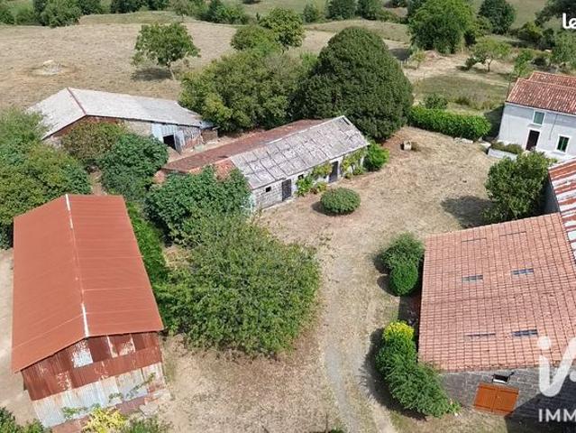 Maison vente à Parthenay, Le Tallud