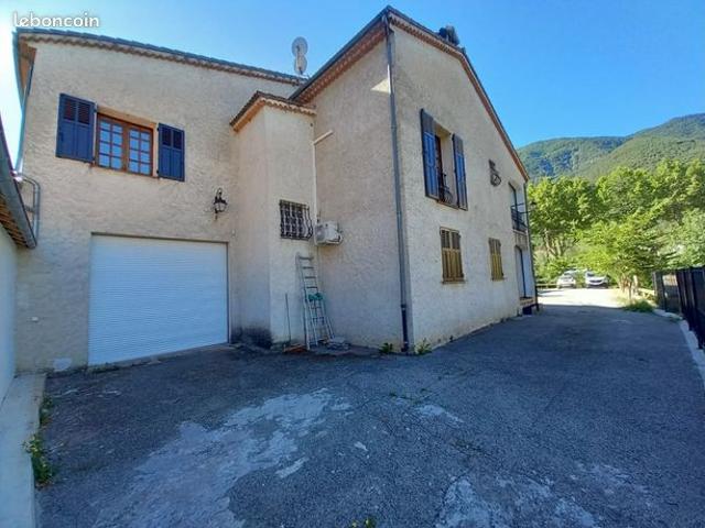 Maison vente à Puget-Théniers, Alpes-Maritimes