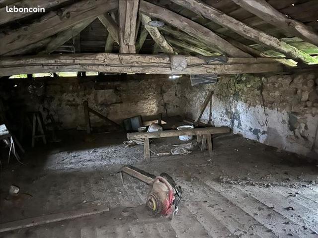 Maison vente à Angoulême, Montbron