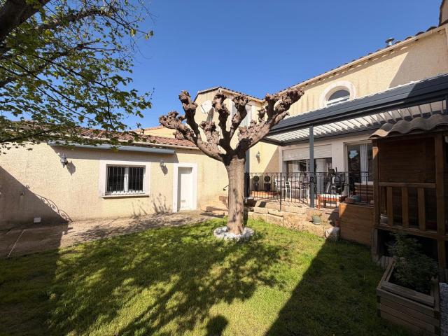 Maison vente à Nîmes, Générac