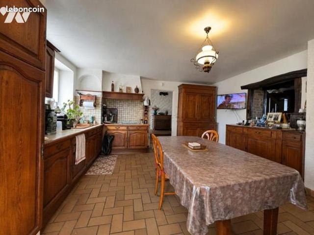 Maison vente à Loches, Nouzilly