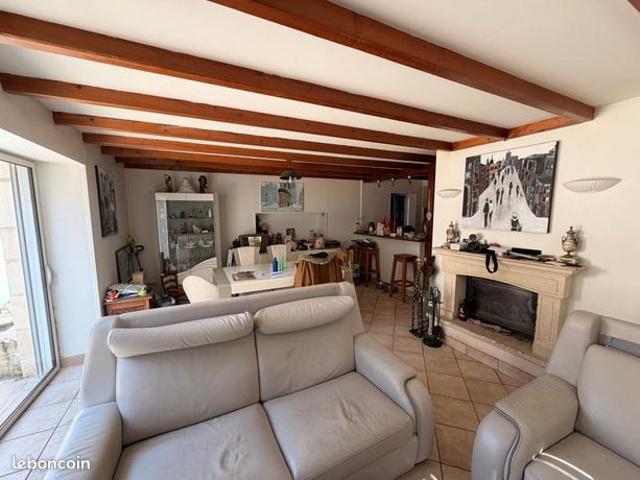 Maison vente à Saintes, Beurlay