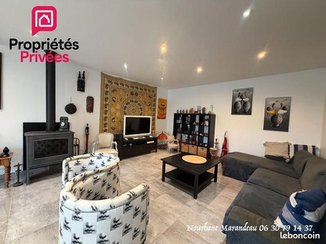 Maison vente à Saintes, Thaims