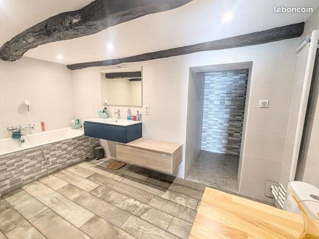 Maison vente à Bourg-en-Bresse, Villereversure