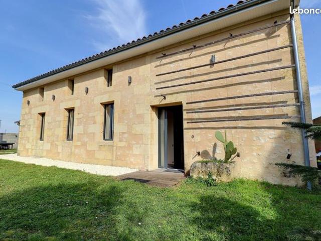Maison vente à Berson