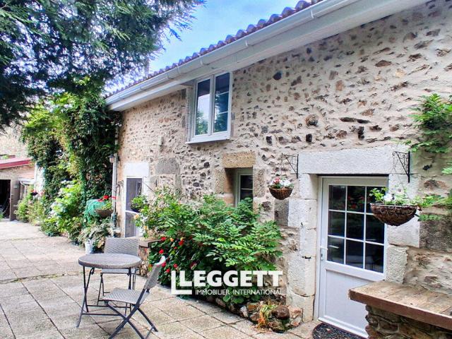 Maison vente à Parthenay, Fenioux