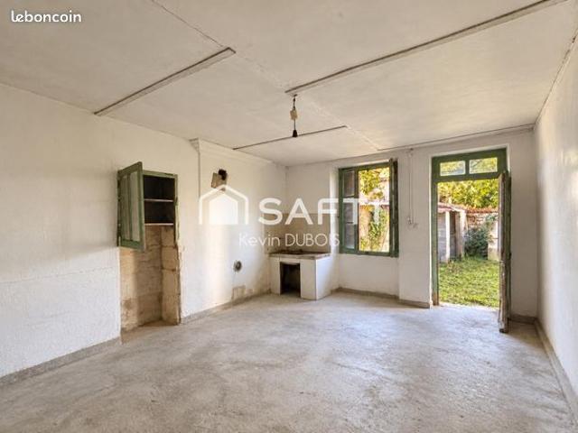 Maison vente à Thuré, Vienne