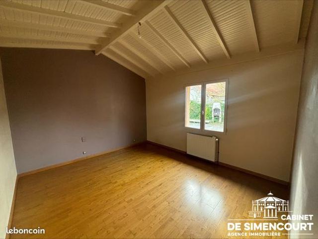 Maison vente à Amiens, Saint-sauflieu
