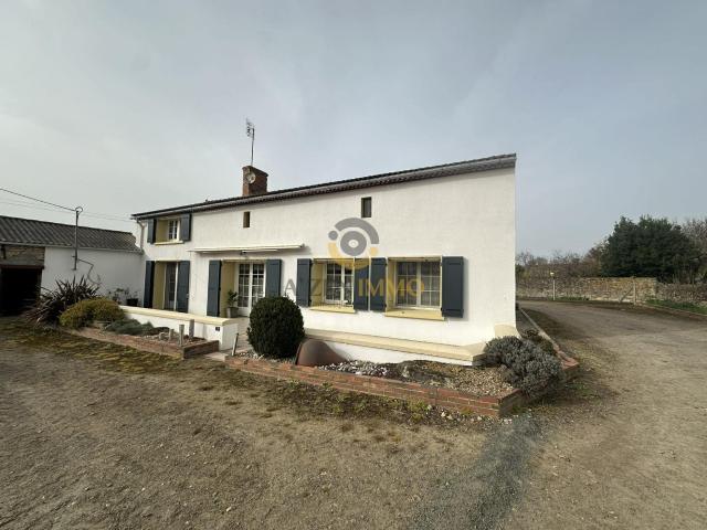 Maison vente à Parthenay, Airvault