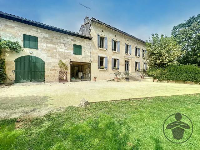 Maison vente à Libourne, Les Peintures