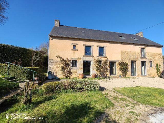 Maison vente à La Pommerais, Saint-Juvat