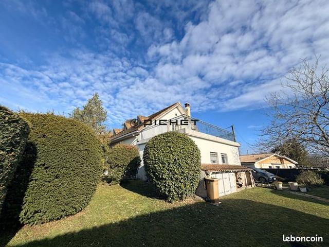 Maison vente à Bordeaux, Tresses