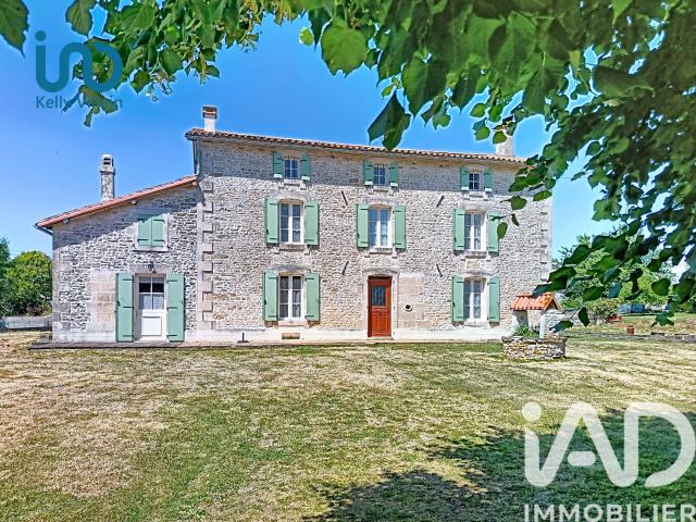 Maison vente à Parthenay, Saint-christophe-sur-roc