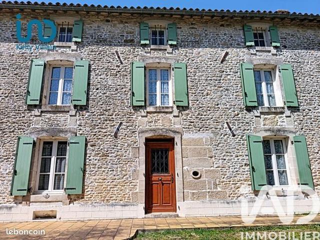Maison vente à Parthenay, Saint-christophe-sur-roc